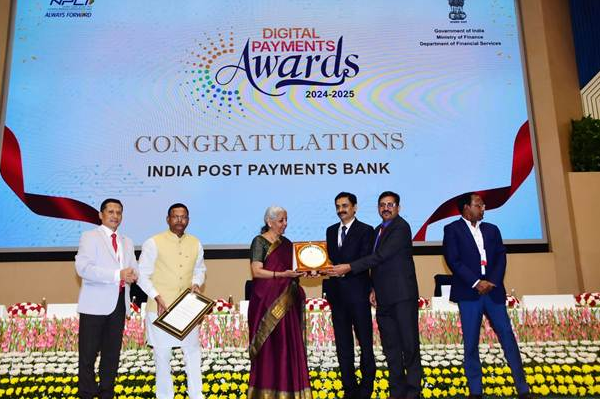 India Post Payments Bank Wins Prestigious Digital Payments Award 2024-25 for Driving Inclusive Banking